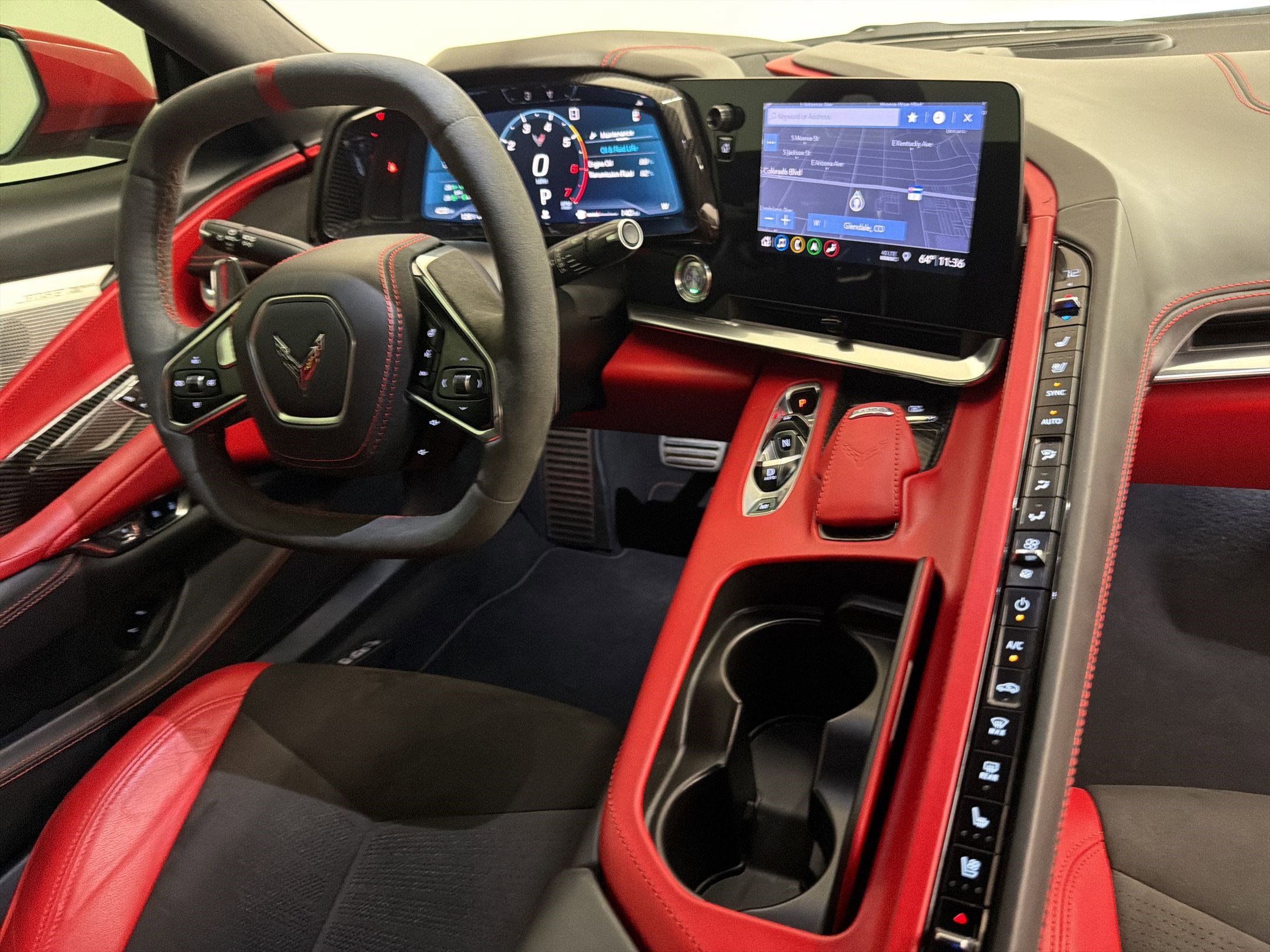 Used 2020 Chevrolet Corvette Stingray Premium Cpe w/ 3LT Preferred Equipment Group RWD image 27