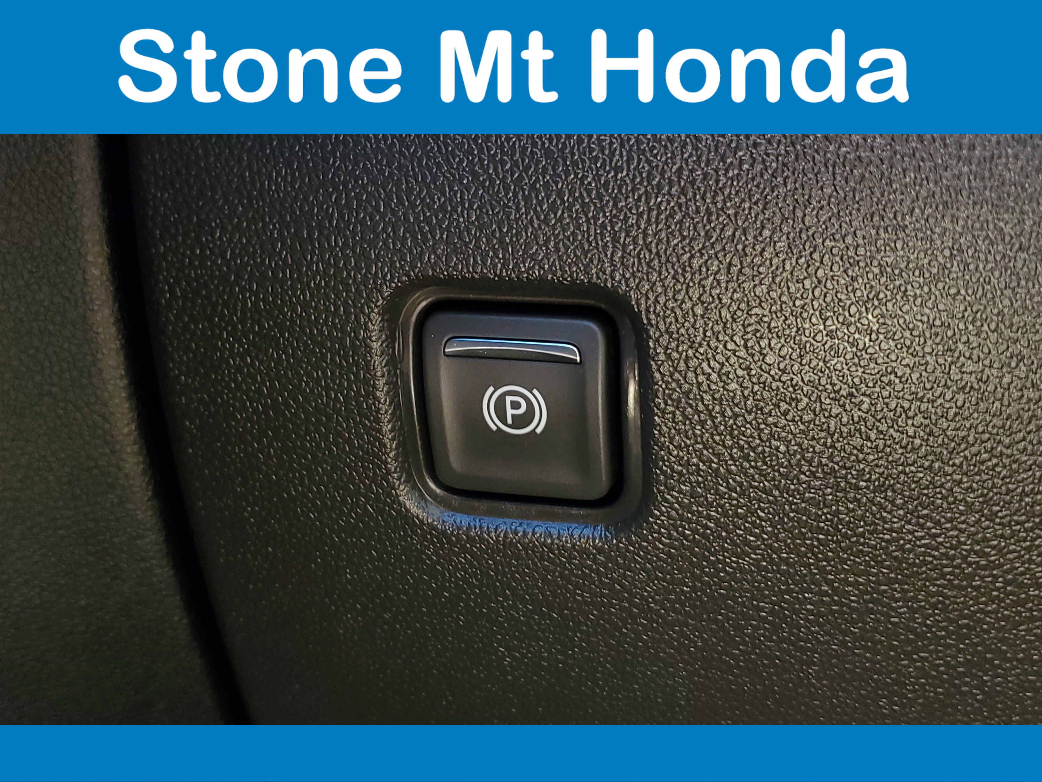 Used 2025 Chevrolet Blazer LT image 32