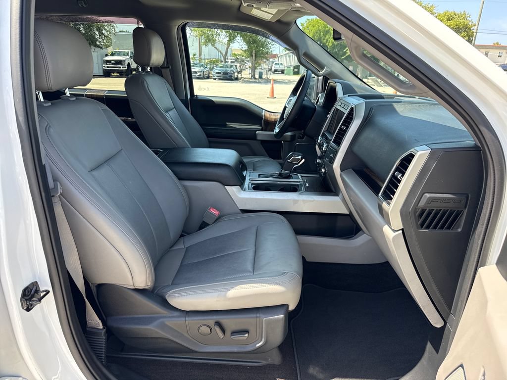 Used 2020 Ford F150 Lariat RWD image 24