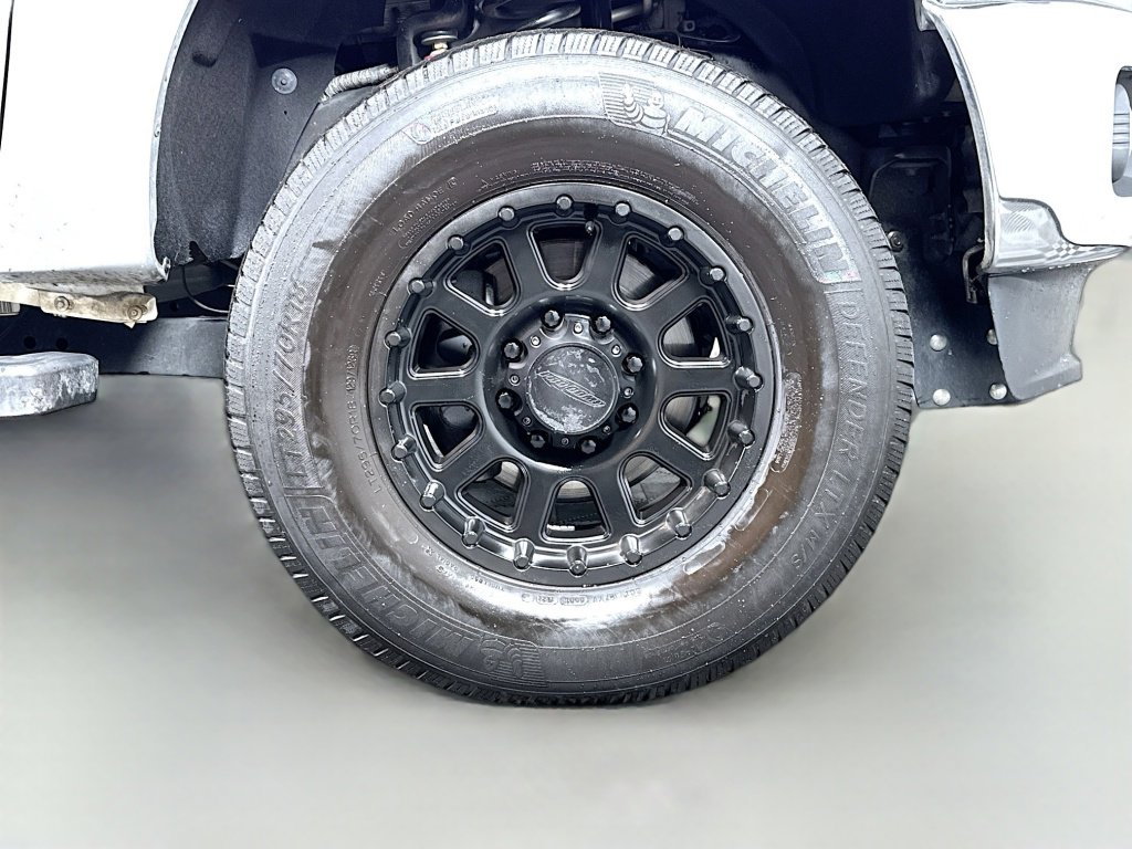 Used 2016 Ford F250 XLT w/ XLT Premium Package image 9