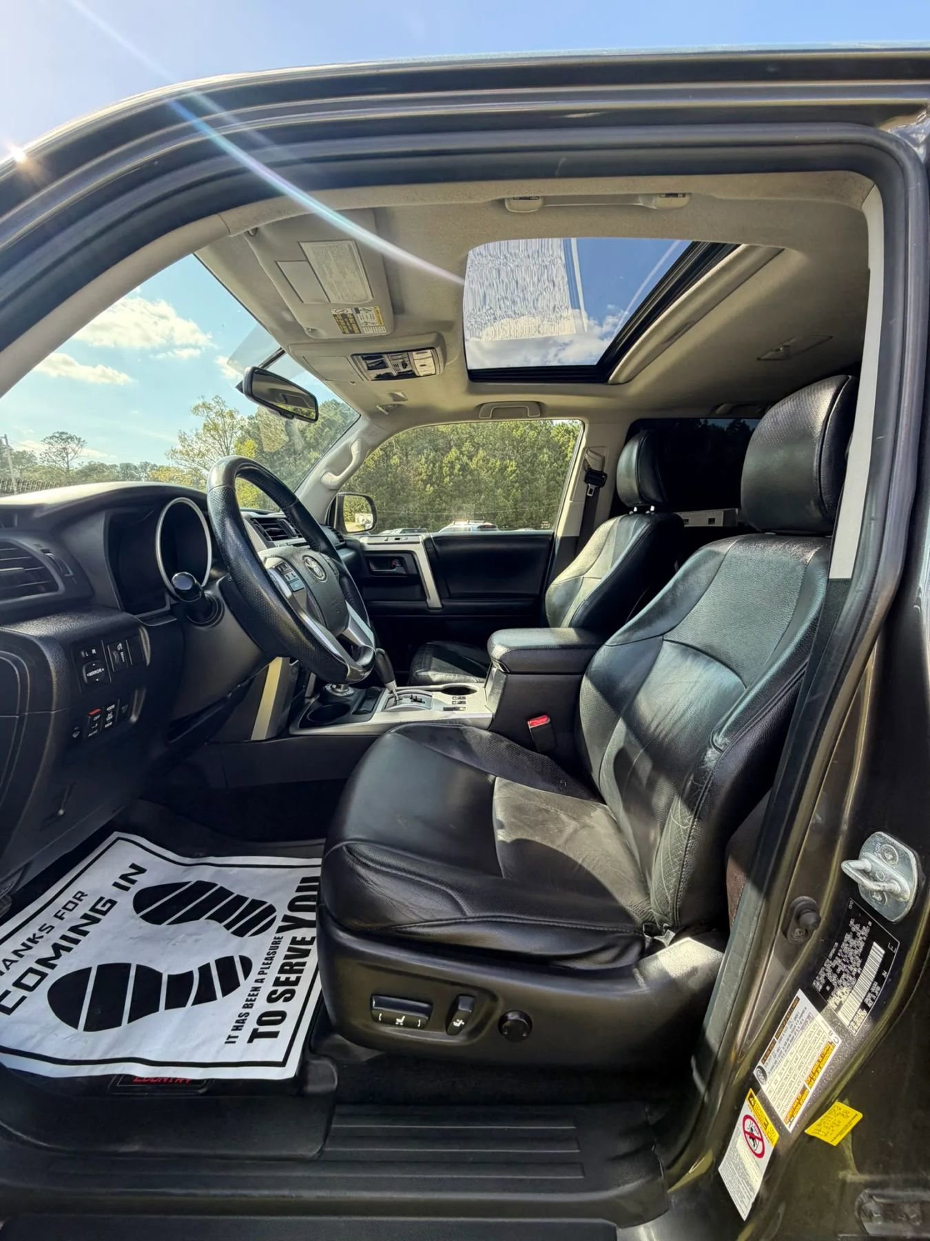 Used 2013 Toyota 4Runner Limited AWD/4WD image 9