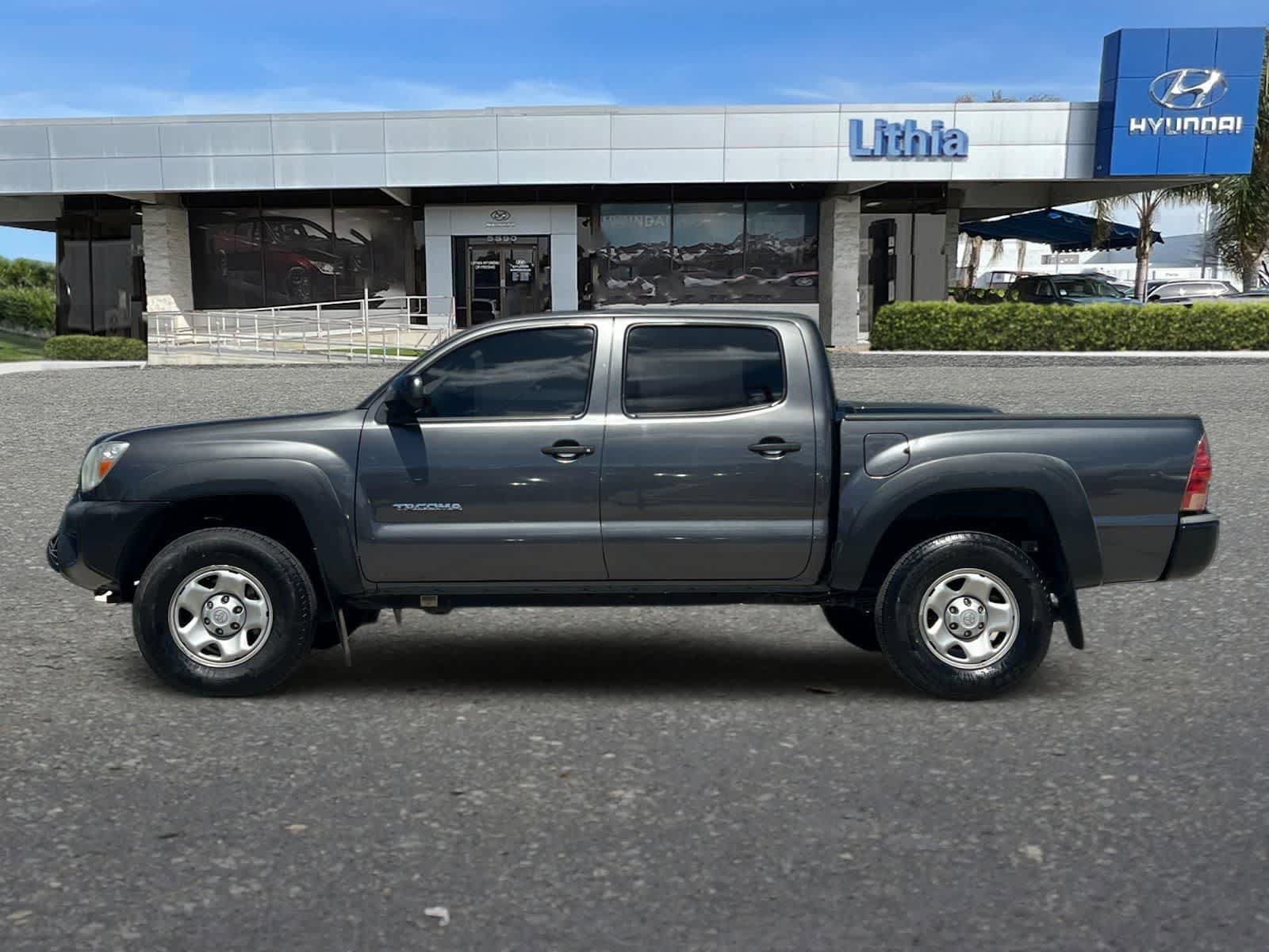 Used 2013 Toyota Tacoma PreRunner w/ Convenience Pkg RWD image 6