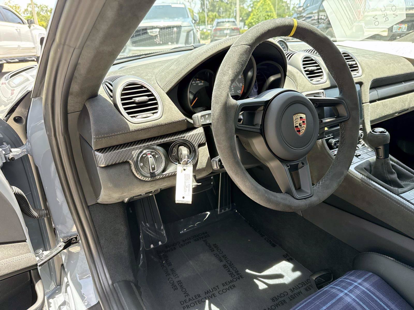 Used 2024 Porsche 718 Cayman GT4 RS RWD image 18
