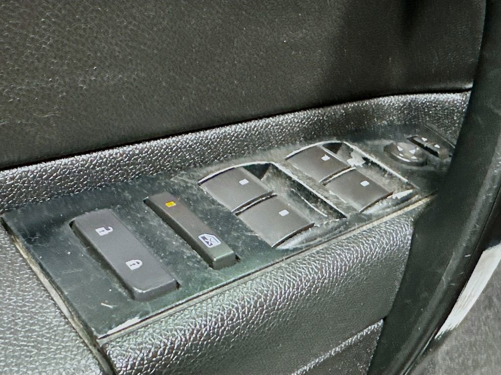 Used 2013 Chevrolet Silverado 1500 LT w/ All-Star Edition AWD/4WD image 16