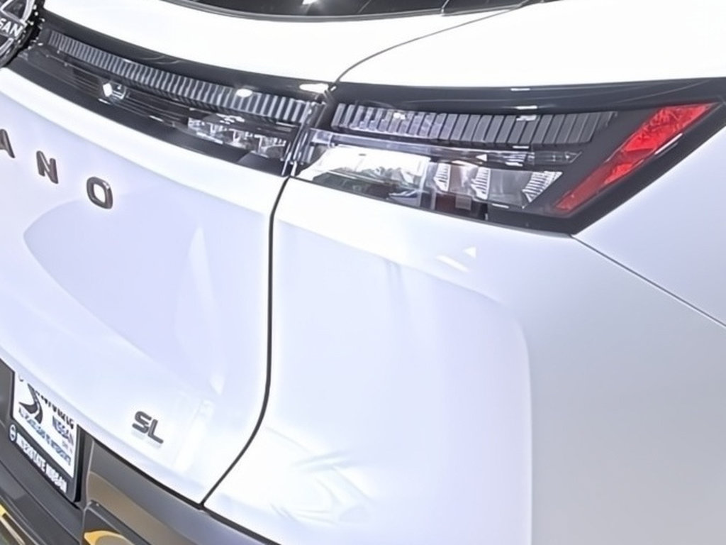 New 2025 Nissan Murano SL w/ Cargo Package AWD/4WD image 14