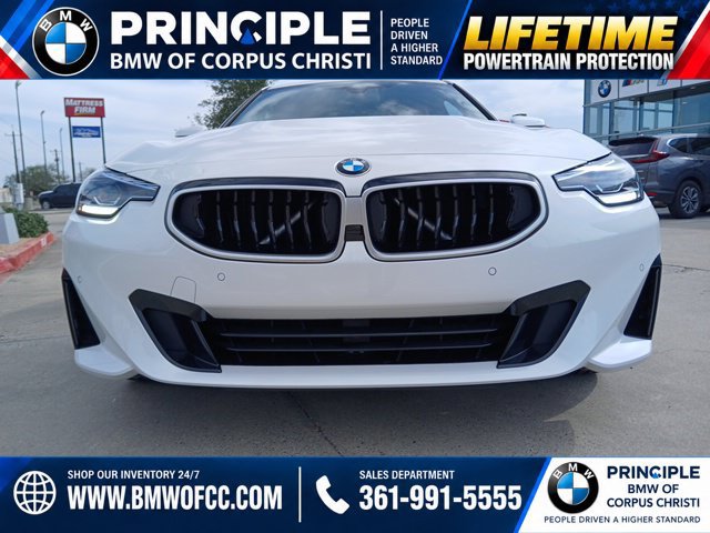 New 2026 BMW 230i Coupe RWD image 3