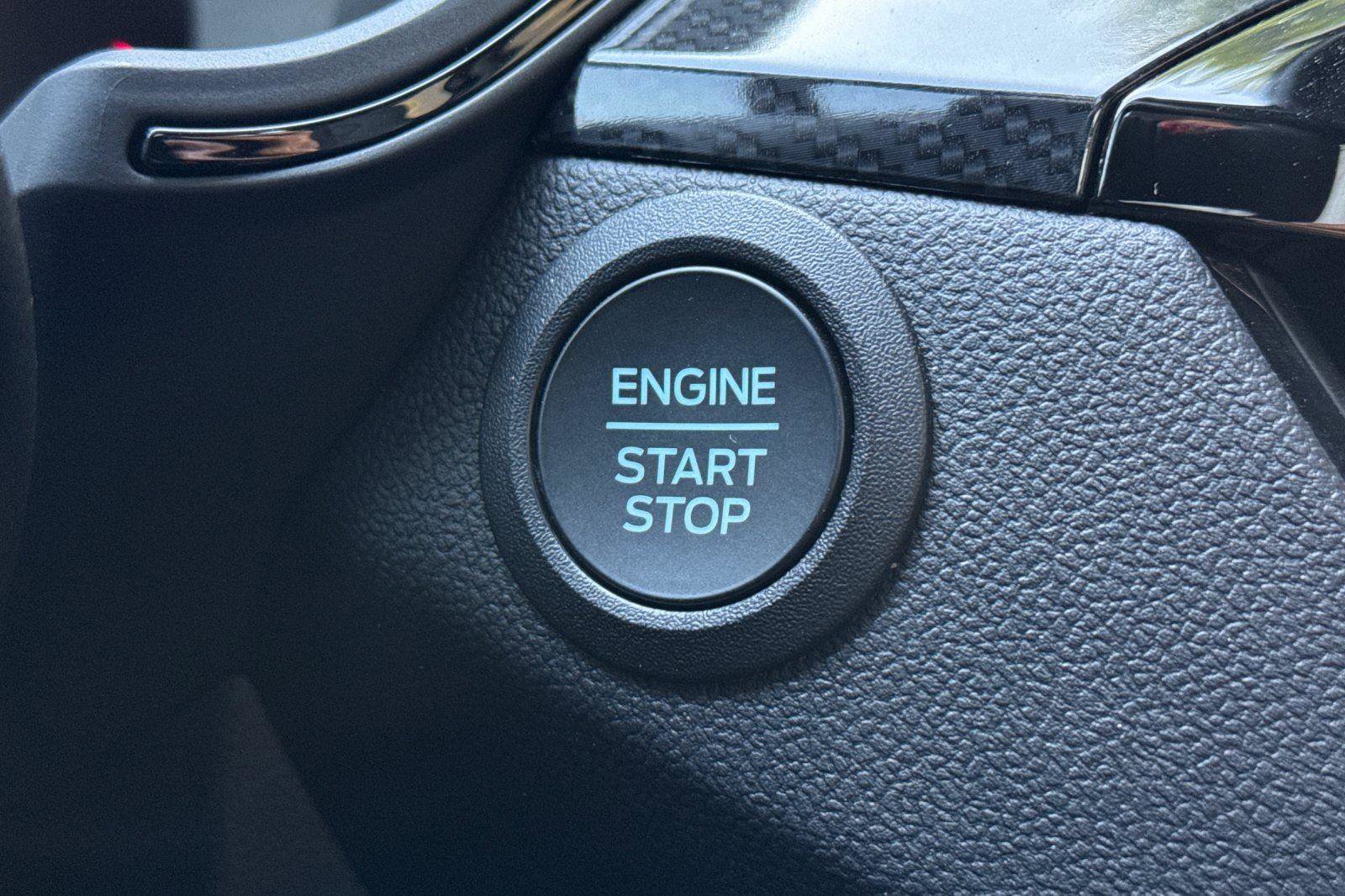 New 2025 Ford Escape ST-Line Select image 19