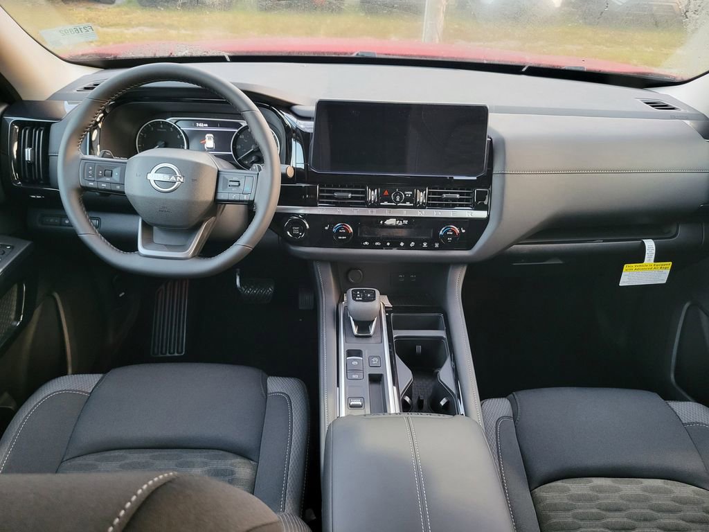 New 2026 Nissan Pathfinder SV image 6