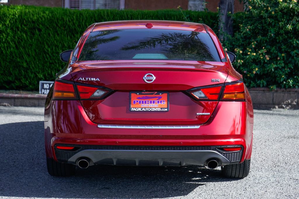 Used 2022 Nissan Altima 2.0 SR FWD image 7