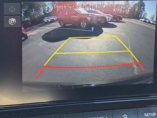 Used 2024 Kia Forte LX image 25