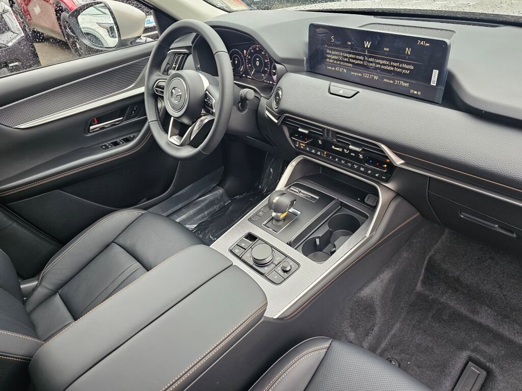 New 2026 MAZDA CX-90 Plug-In Hybrid w/ Preferred image 32