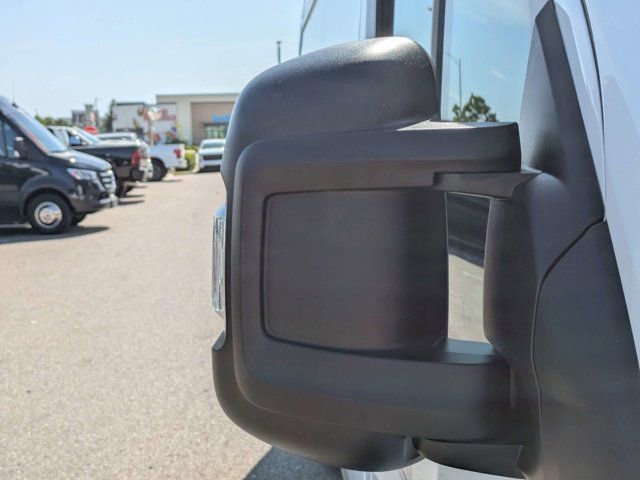 Used 2025 RAM ProMaster 2500 w/ Convenience Group image 8
