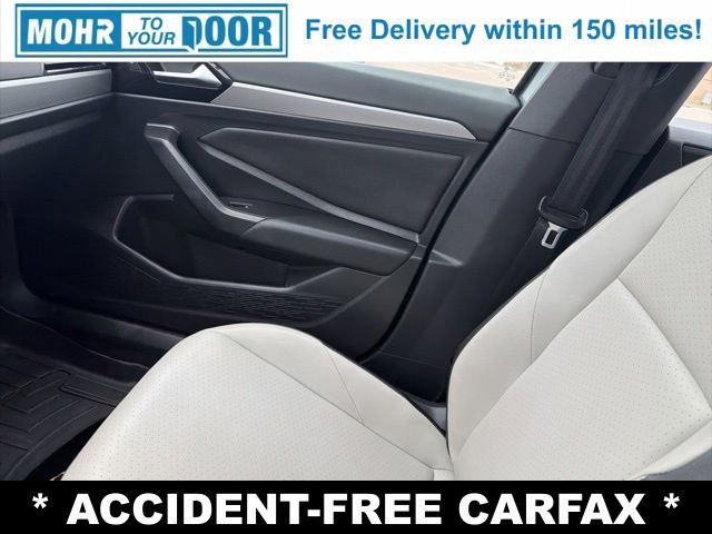 Used 2019 Volkswagen Jetta R-Line w/ R-Line Cold Weather Package image 25