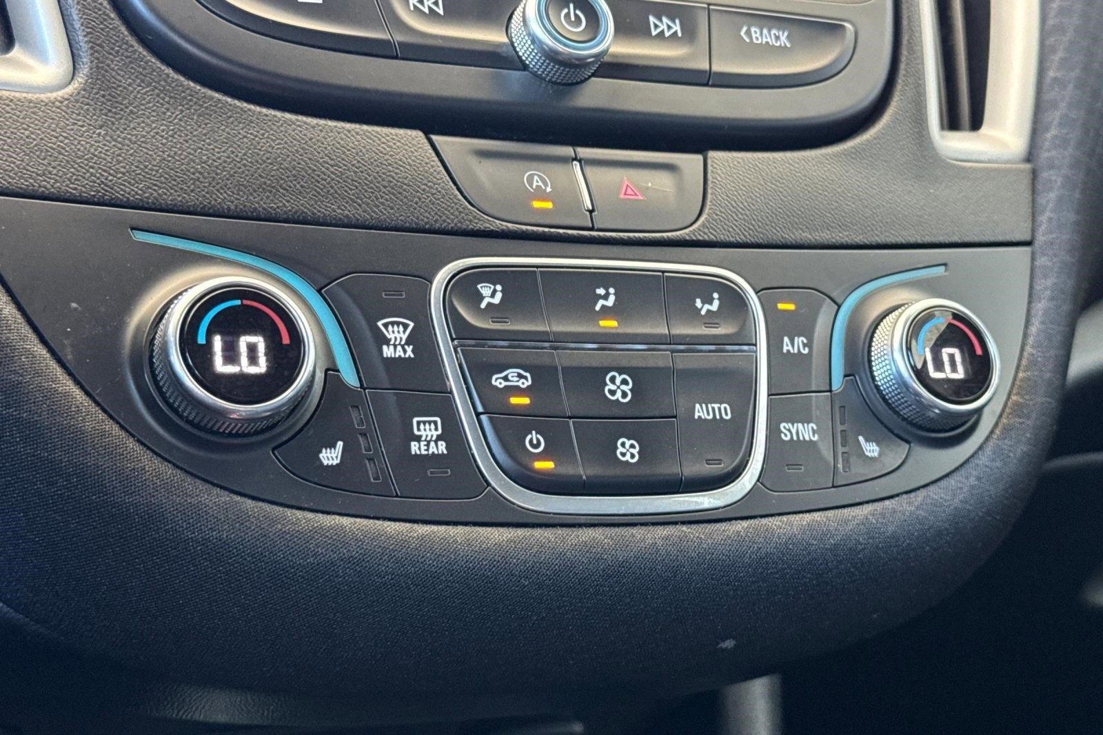 Used 2023 Chevrolet Malibu LT image 18