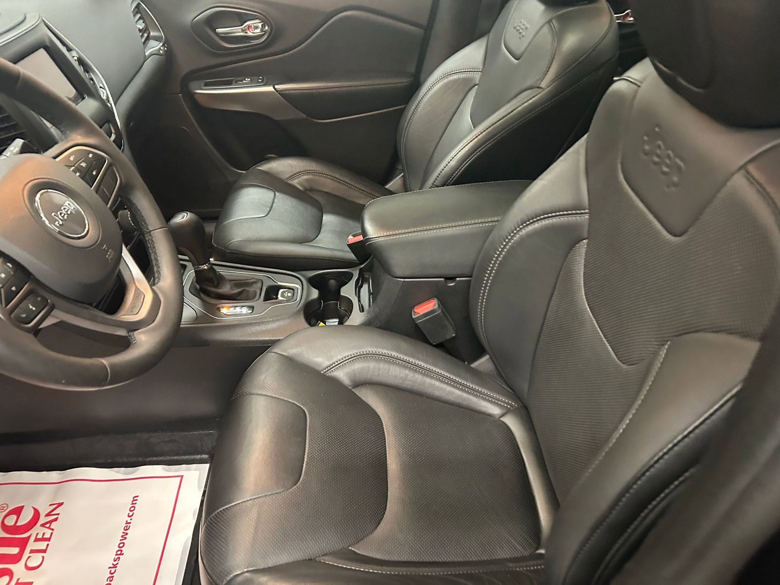 Certified 2021 Jeep Cherokee Latitude Lux w/ Sun & Sound Group image 12