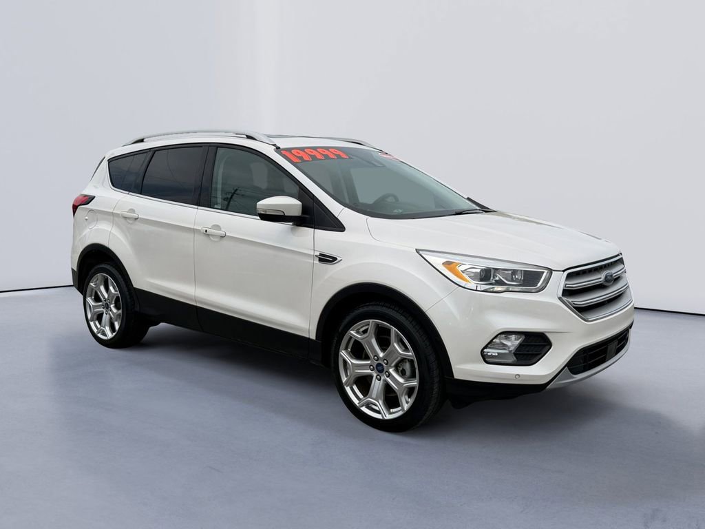 Used 2019 Ford Escape Titanium FWD image 1