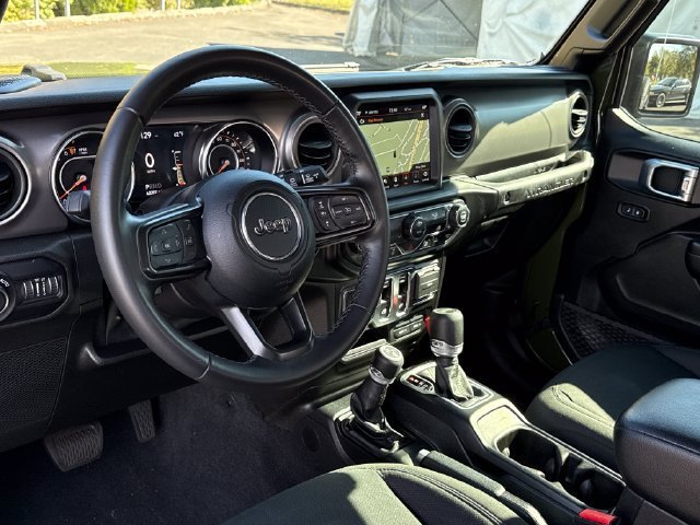 Used 2021 Jeep Wrangler Sport AWD/4WD image 16