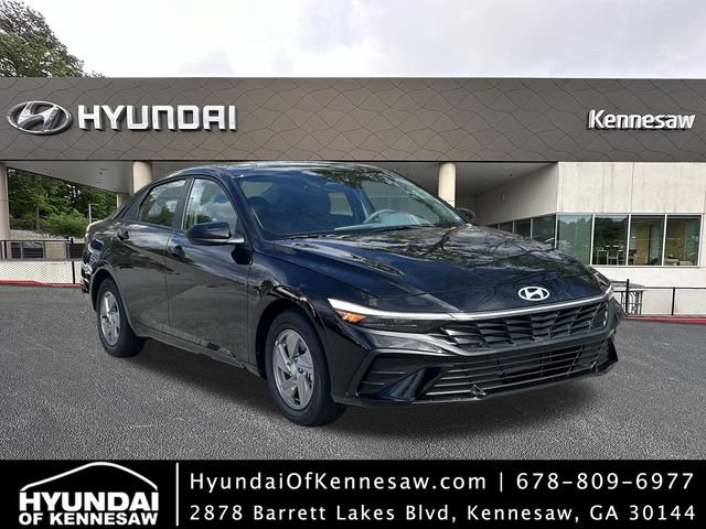 New 2026 Hyundai Elantra SE FWD video 1