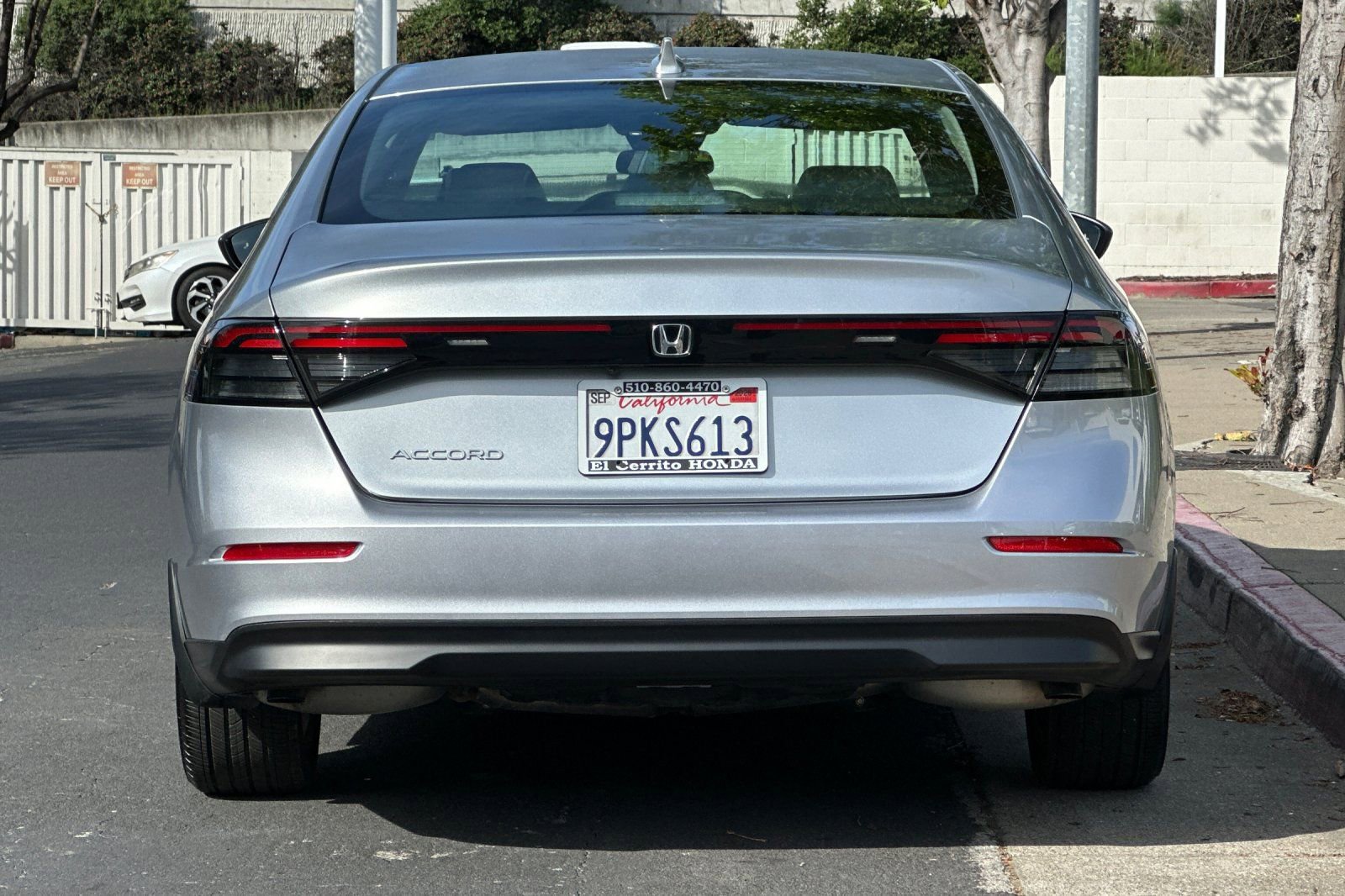 Used 2024 Honda Accord EX image 4