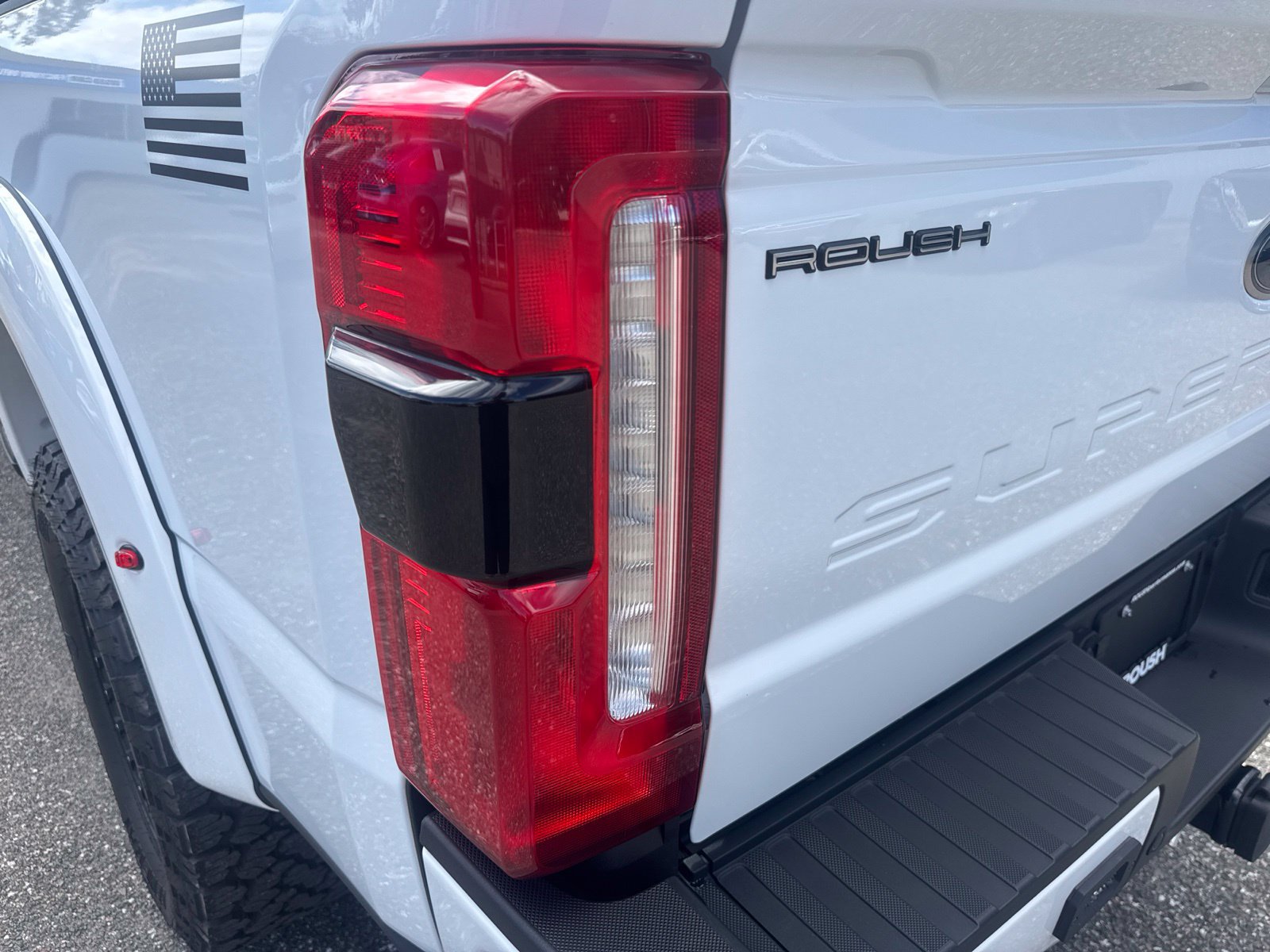 Used 2026 Ford F250 Lariat w/ Black Appearance Package AWD/4WD image 11