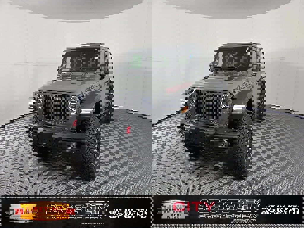 Used 2022 Jeep Wrangler Unlimited Rubicon w/ Dual Top Group image 3