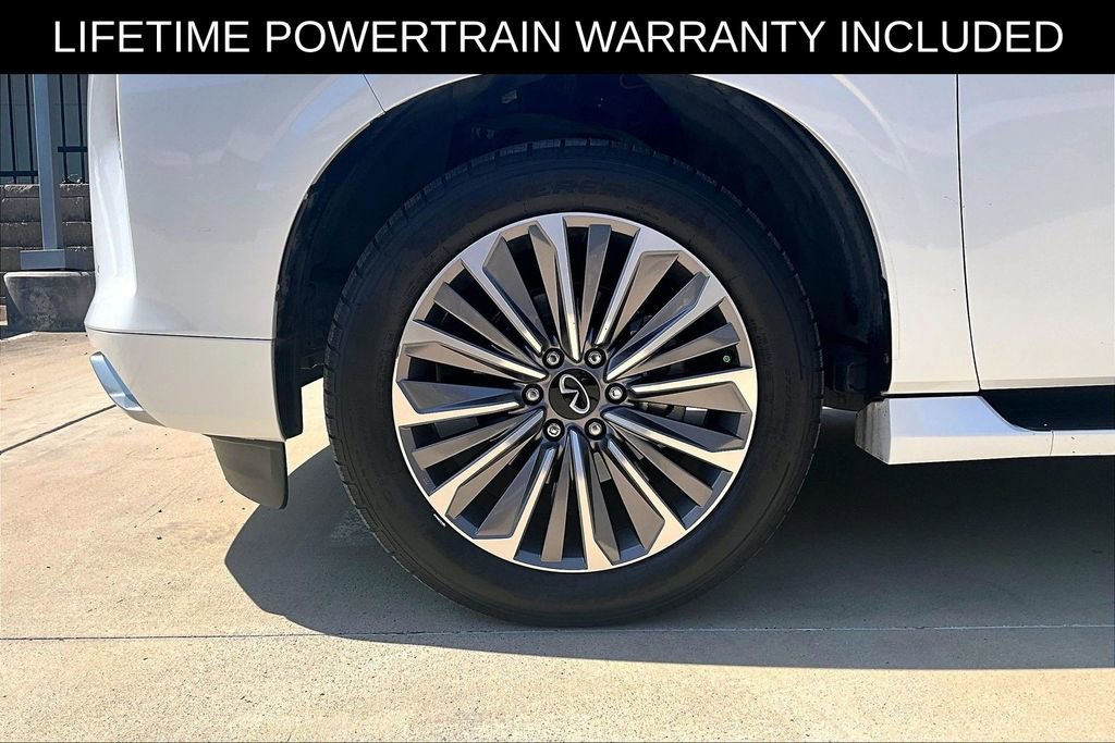 Certified 2025 INFINITI QX80 Luxe RWD image 11