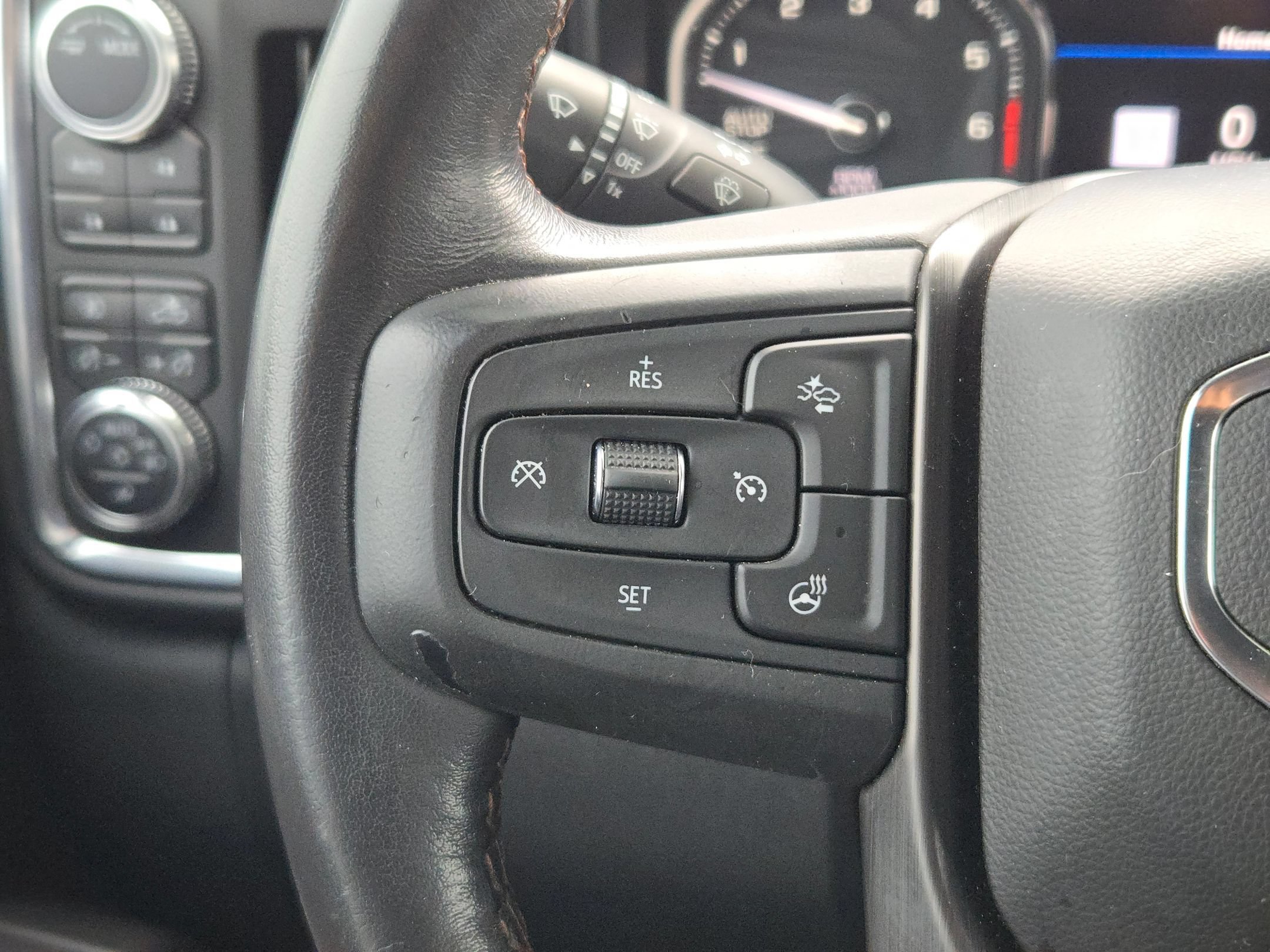 Used 2021 GMC Sierra 1500 AT4 w/ AT4 Value Package AWD/4WD image 21