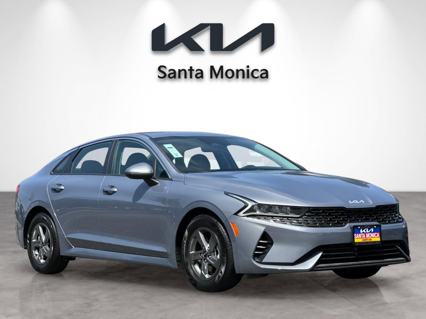 Used 2023 Kia K5 LXS FWD image 8