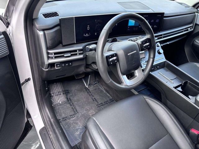 Used 2025 Hyundai Santa Fe SEL image 16
