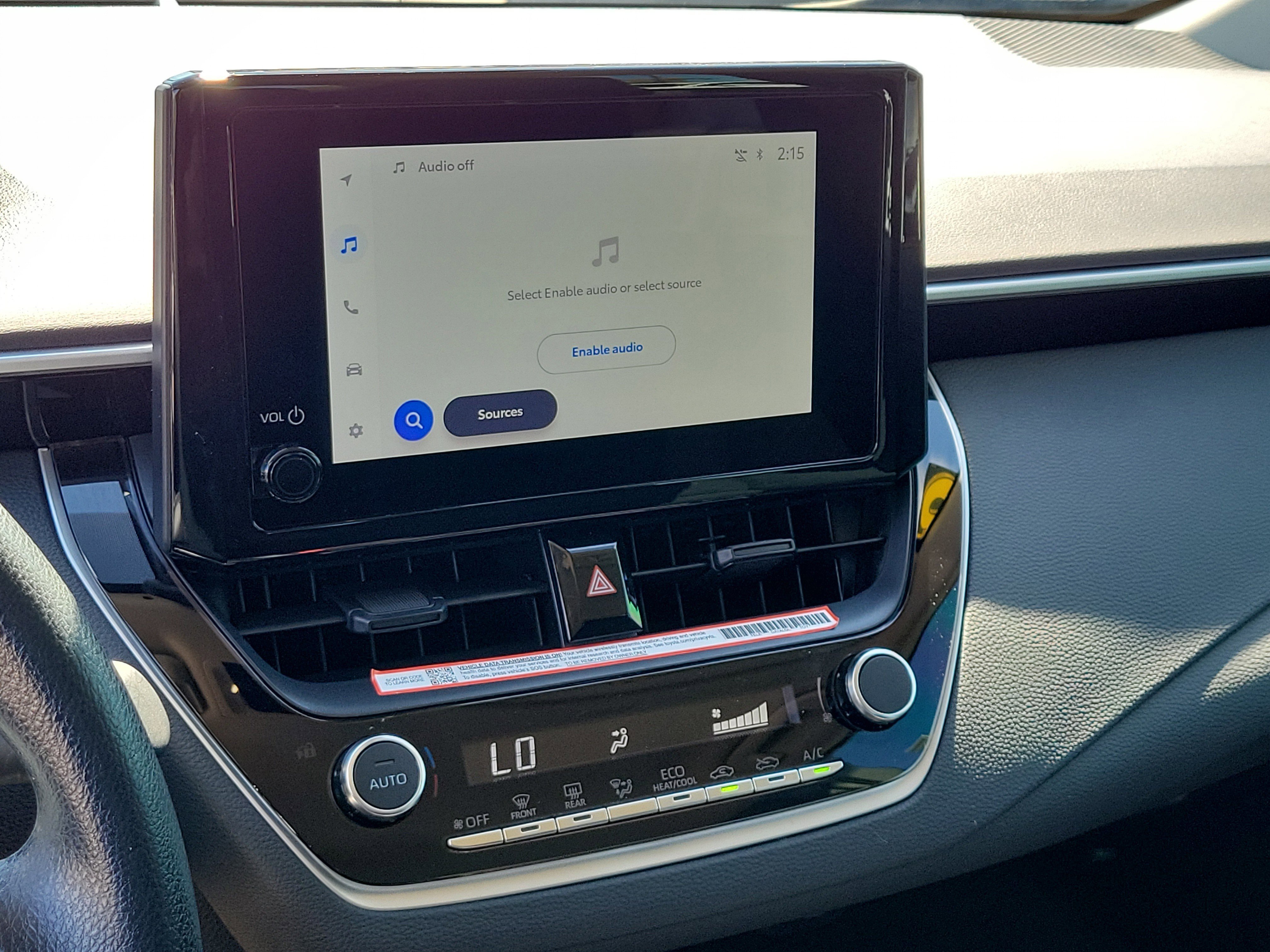 Used 2025 Toyota Corolla LE image 28