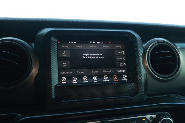 Used 2023 Jeep Gladiator Sport AWD/4WD image 15