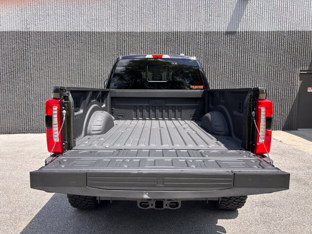 New 2026 Ford F250 Lariat w/ Black Appearance Package AWD/4WD image 17