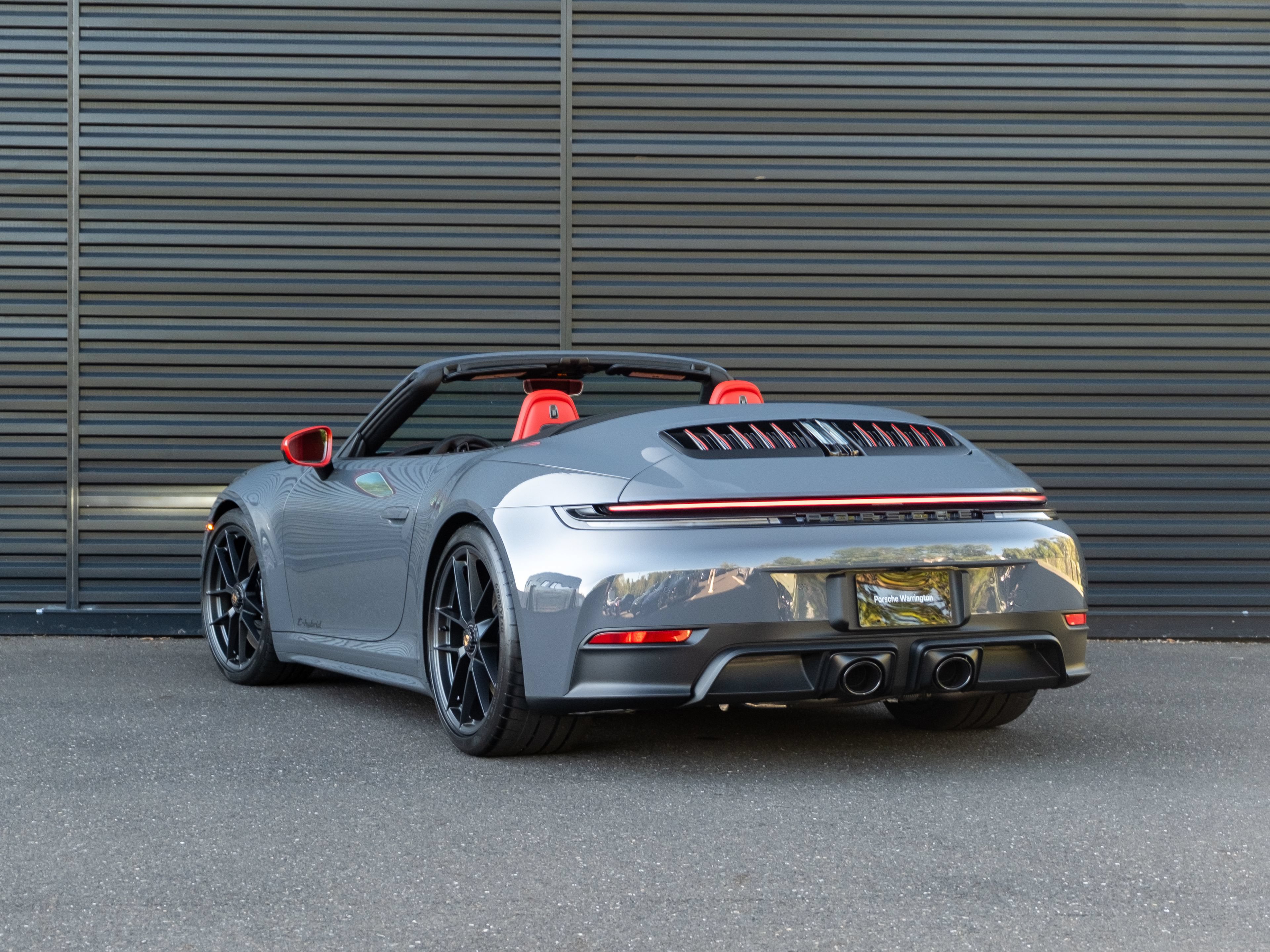 New 2026 Porsche 911 Carrera 4 GTS AWD/4WD image 3