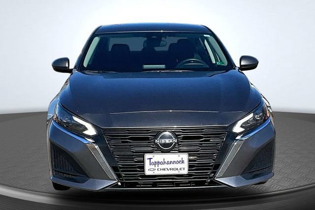 Used 2023 Nissan Altima 2.5 SV FWD image 2