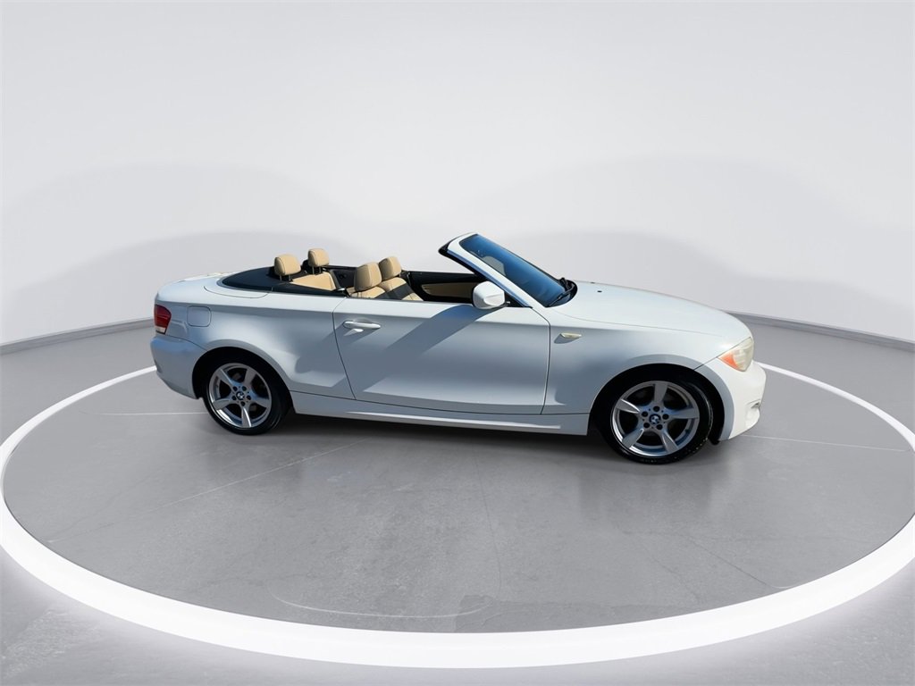 Used 2012 BMW 128i Convertible image 16