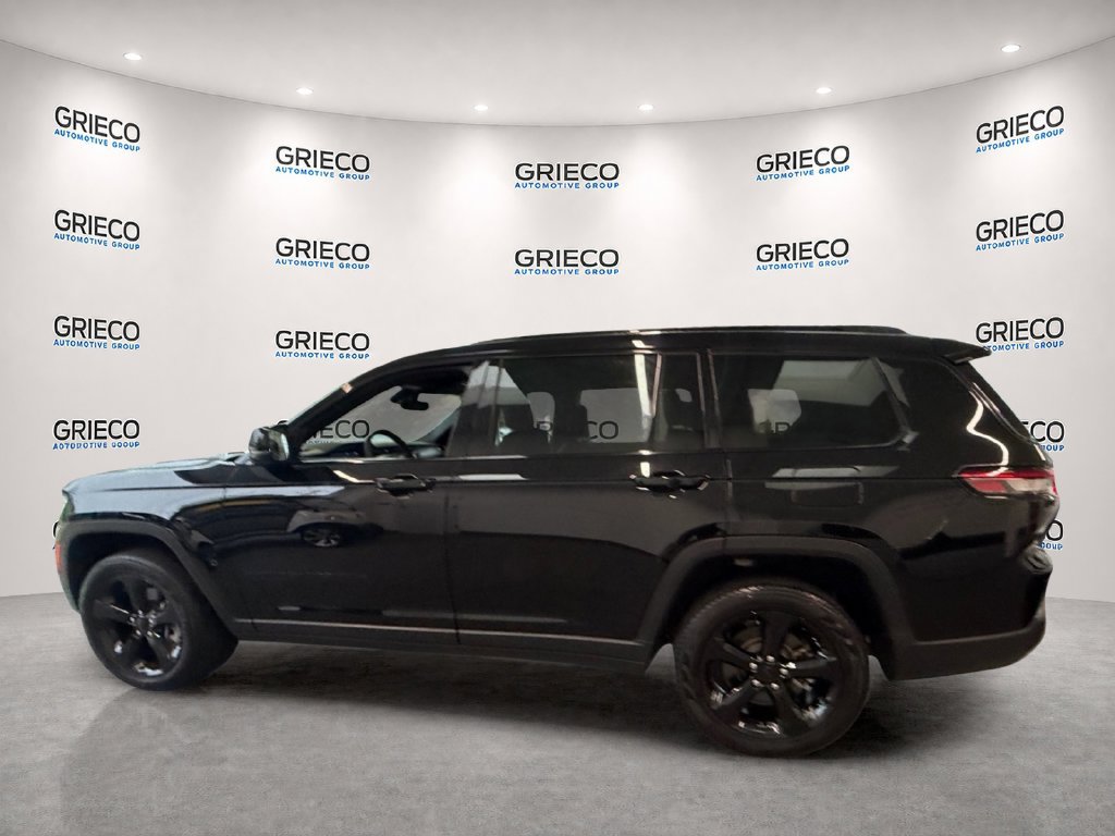 Used 2025 Jeep Grand Cherokee L Limited w/ Black Appearance Package AWD/4WD image 5