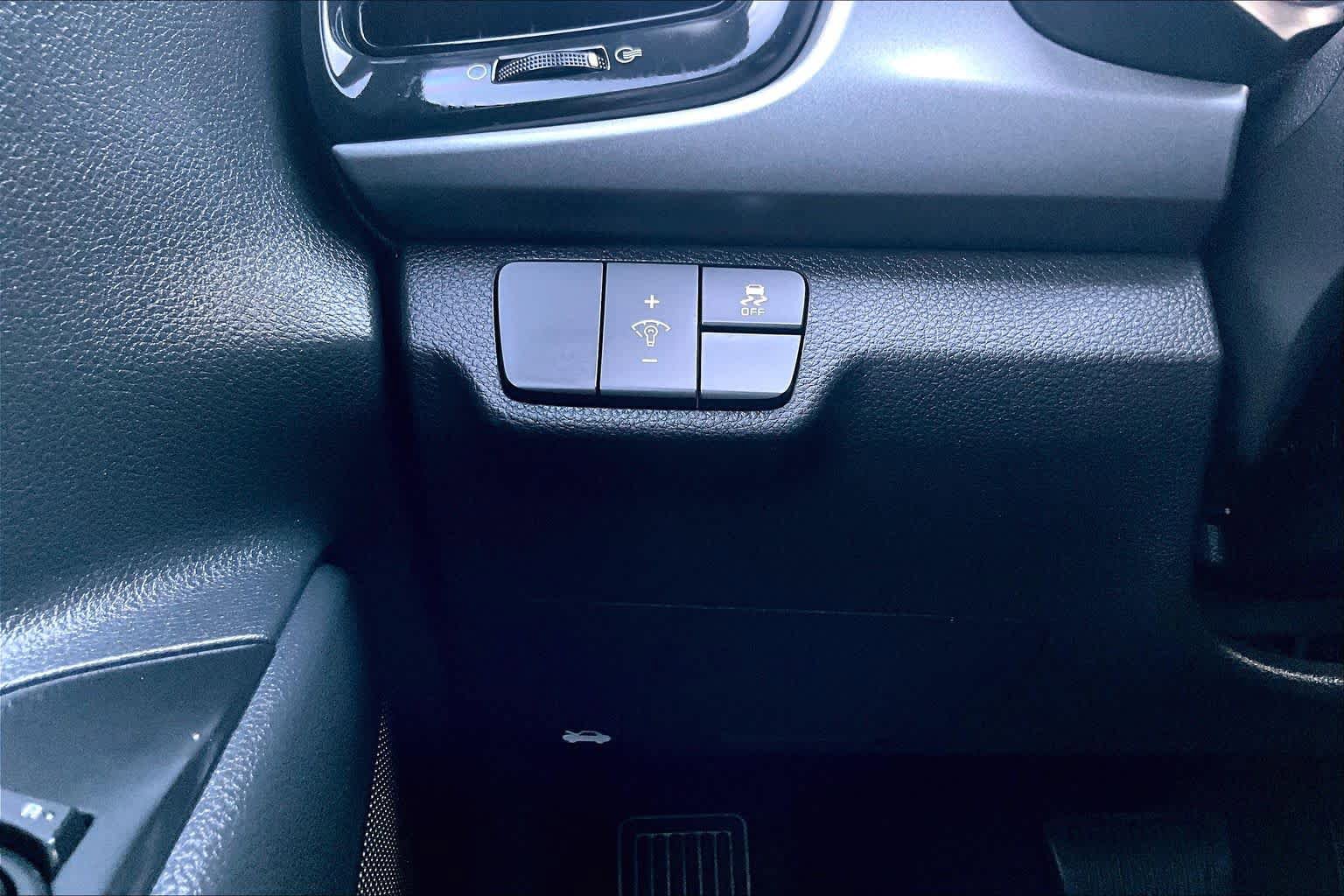 Used 2023 Kia Rio S w/ Technology Package FWD image 33