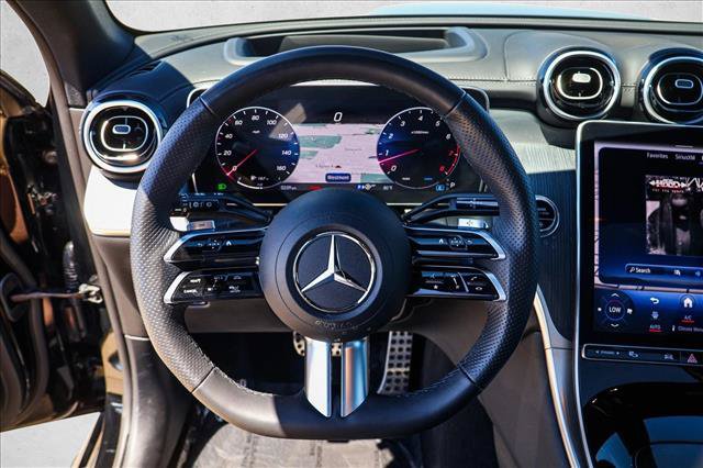 Used 2023 Mercedes-Benz GLC 300 4MATIC image 13