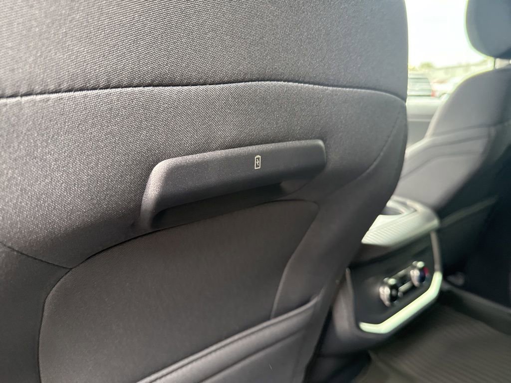 New 2025 Ford Expedition Max Active image 17