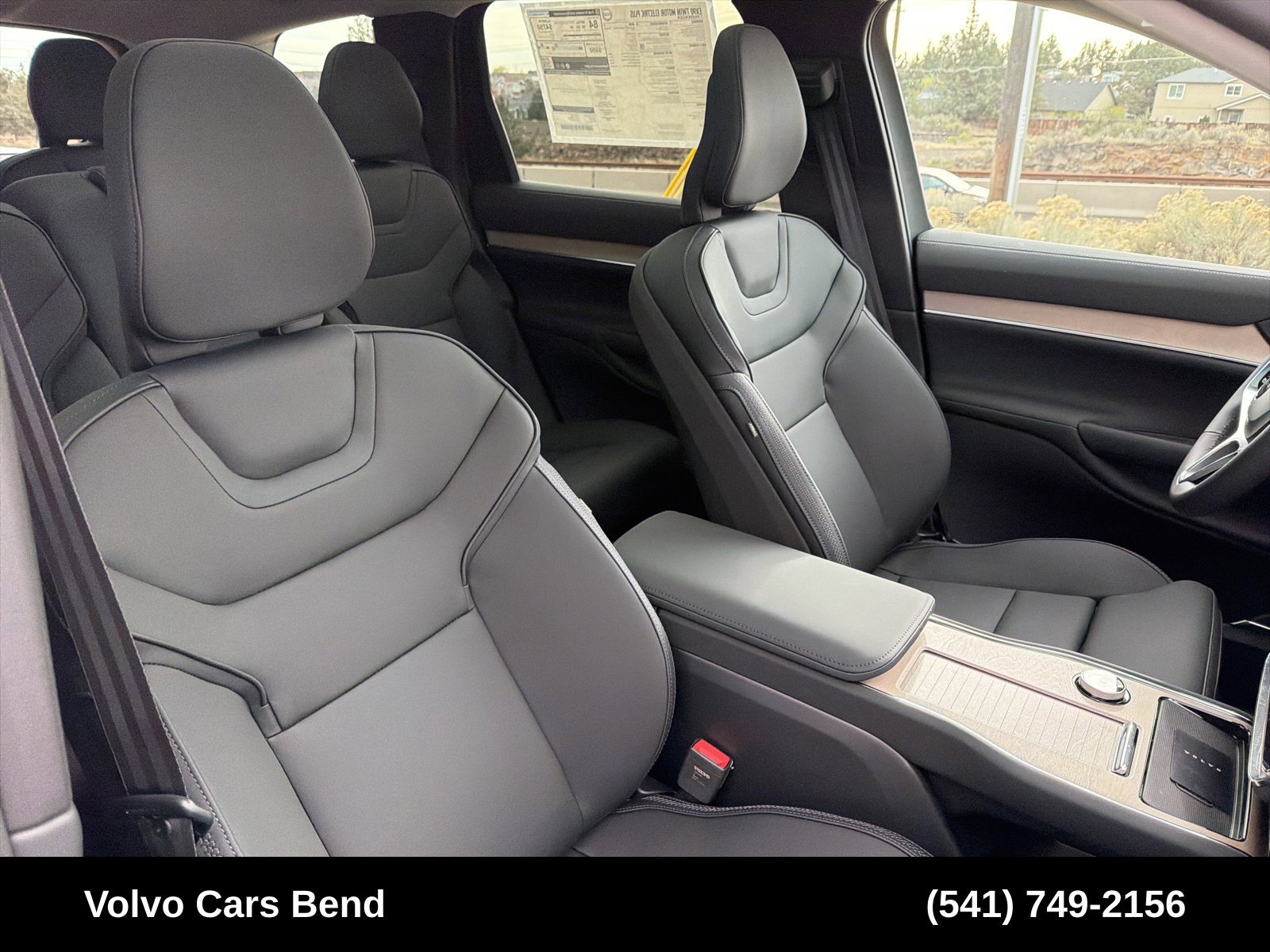New 2025 Volvo EX90 Plus w/ Protection Package Premier AWD/4WD image 26