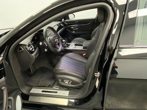Used 2021 Bentley Flying Spur V8 AWD/4WD image 20