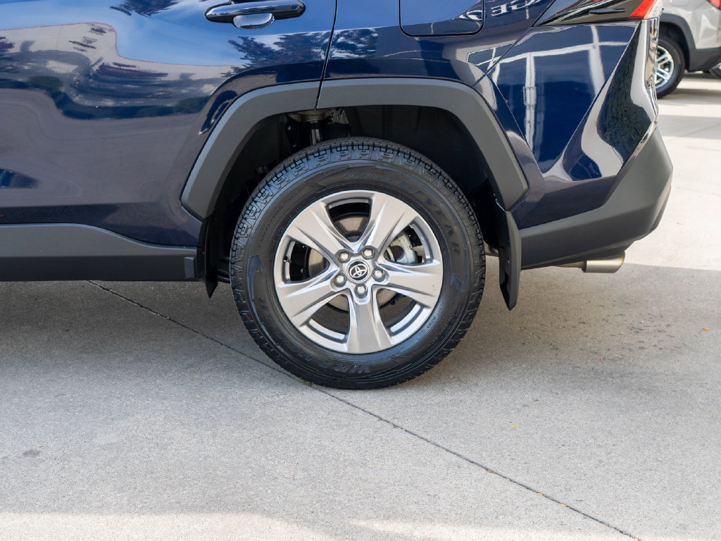 Used 2023 Toyota RAV4 XLE w/ Convenience Package AWD/4WD image 29