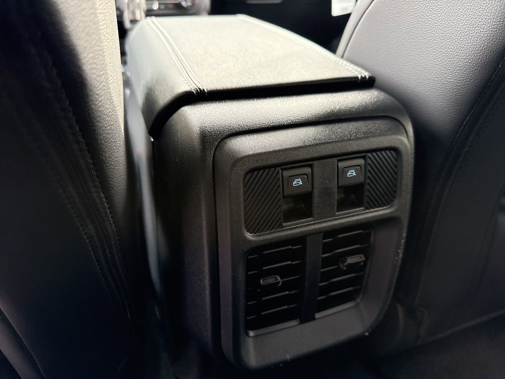 New 2025 Ford Bronco Outer Banks w/ Sasquatch Package image 23