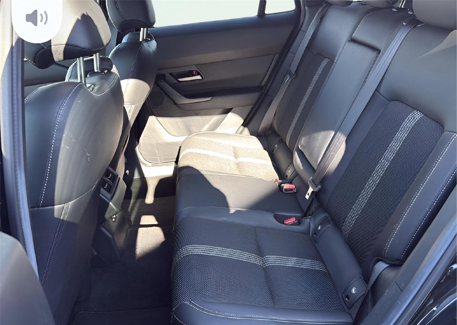 Used 2024 MAZDA CX-50 AWD 2.5 S w/ Preferred Package image 11