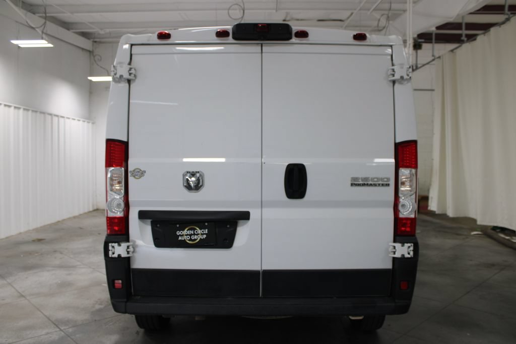 Used 2025 RAM ProMaster 2500 w/ Convenience Group FWD image 8
