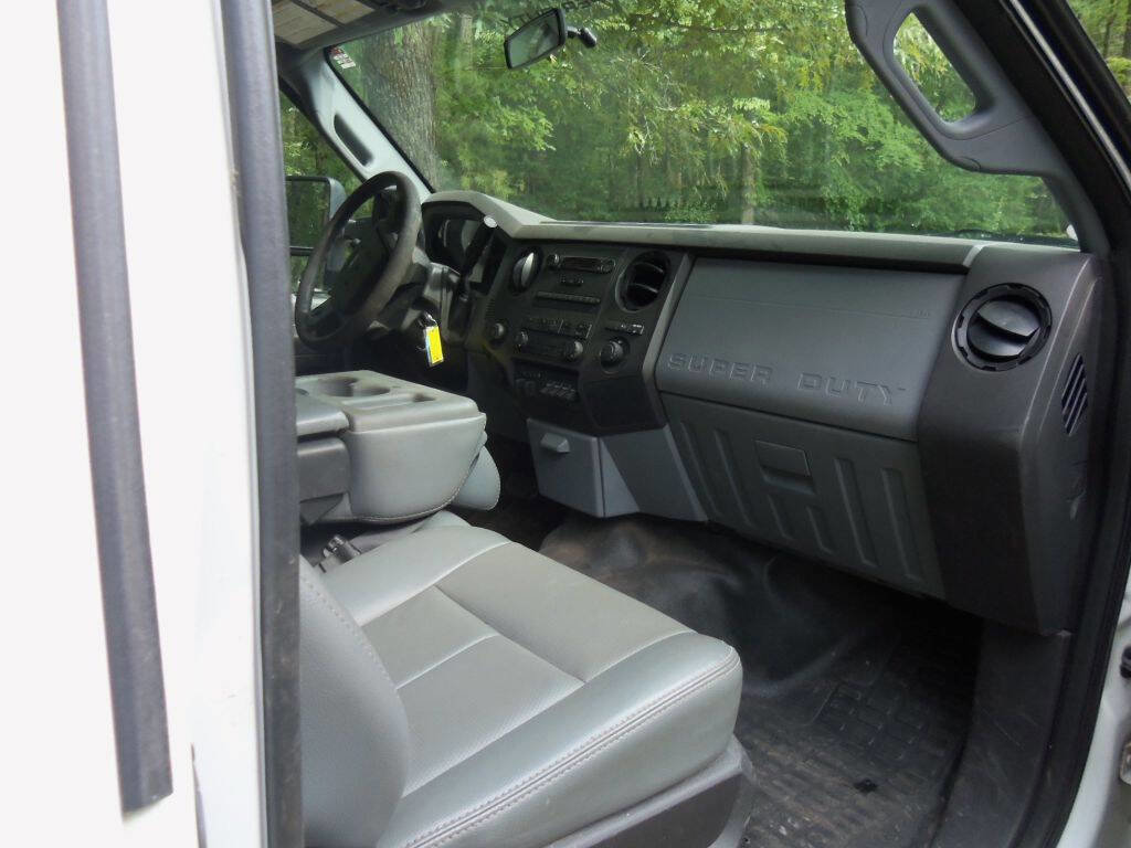 Used 2012 Ford F250 XL w/ PWR Equipment Group image 14