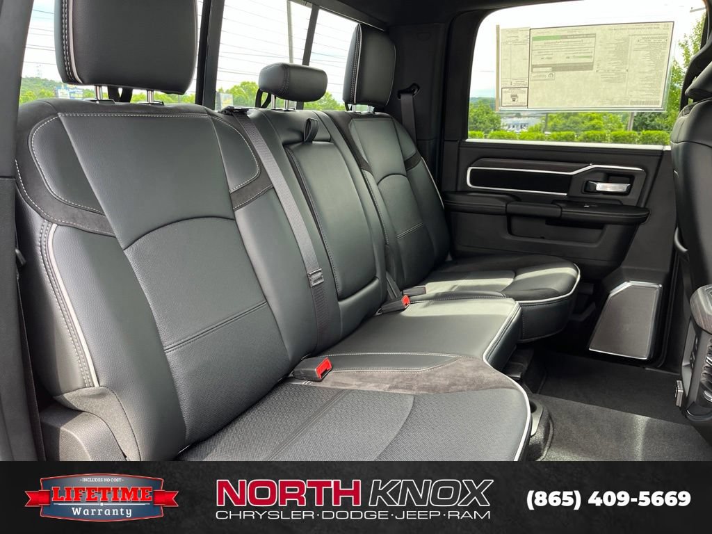 New 2026 RAM 2500 Laramie w/ Night Edition AWD/4WD image 24