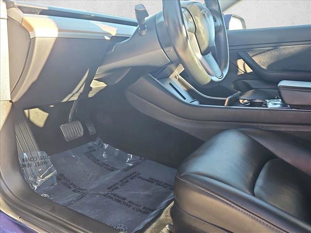 Used 2018 Tesla Model 3 Long Range image 10