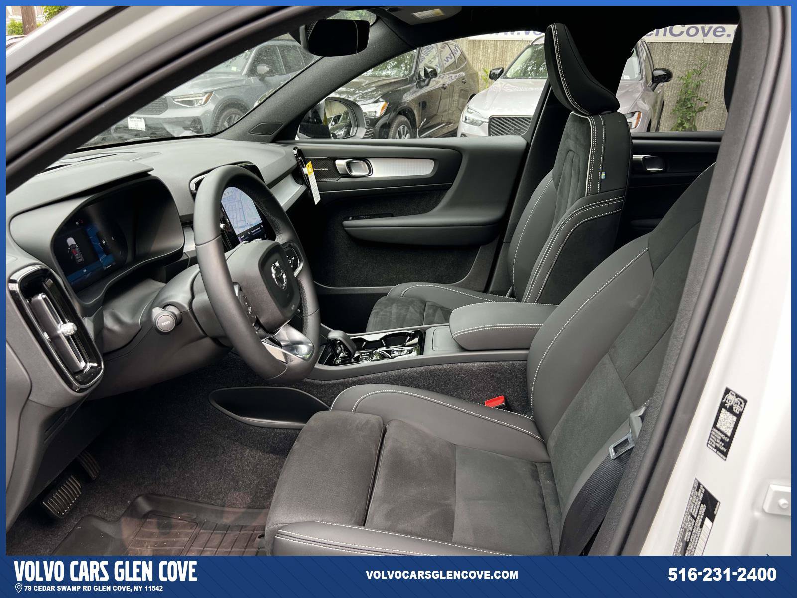 Used 2026 Volvo XC40 B5 Ultra w/ Climate Package AWD/4WD image 15