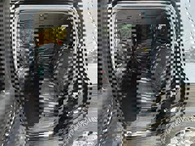 Used 2019 GMC Acadia SLT w/ LPO, Floor Liner Package image 12